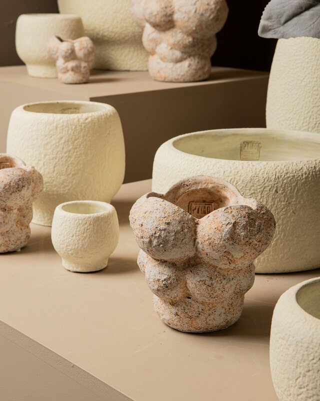 PTMD Evelynn Witte ronde cementen pot laag L