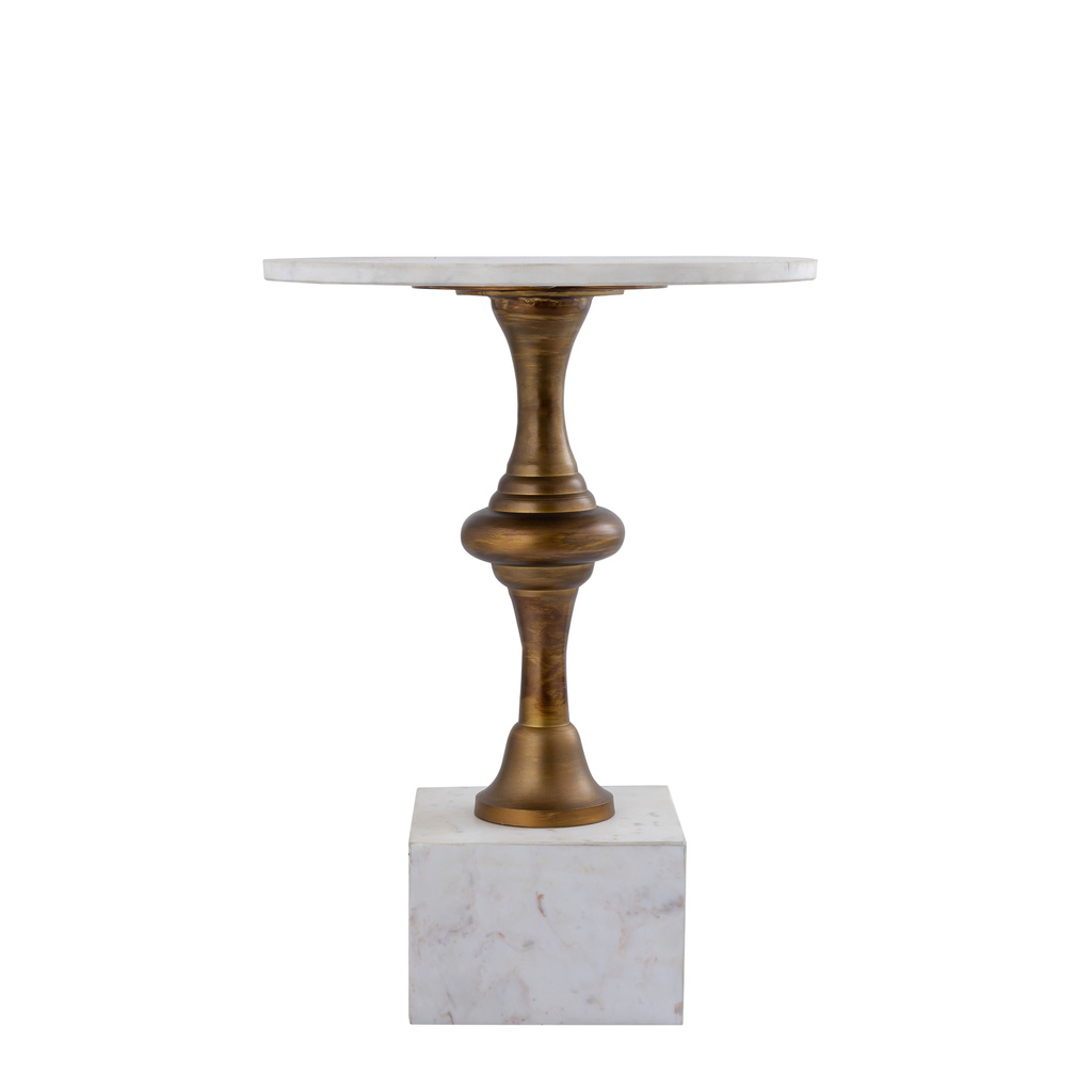 PTMD Alano White Marble bijzettafel met aluminium gouden tafelpoot.