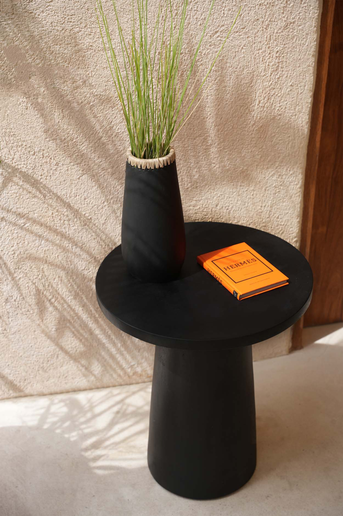 Bazar Bizar De Timber Conic Bijzettafel - Zwart - 50