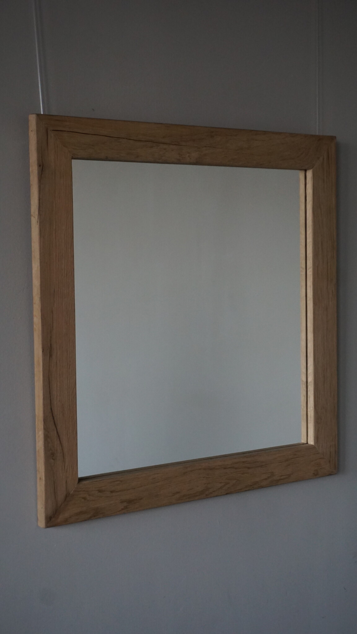 Rene Houtman Spiegel Geke | Oud Eiken Geschaafd | H70 x B70 cm