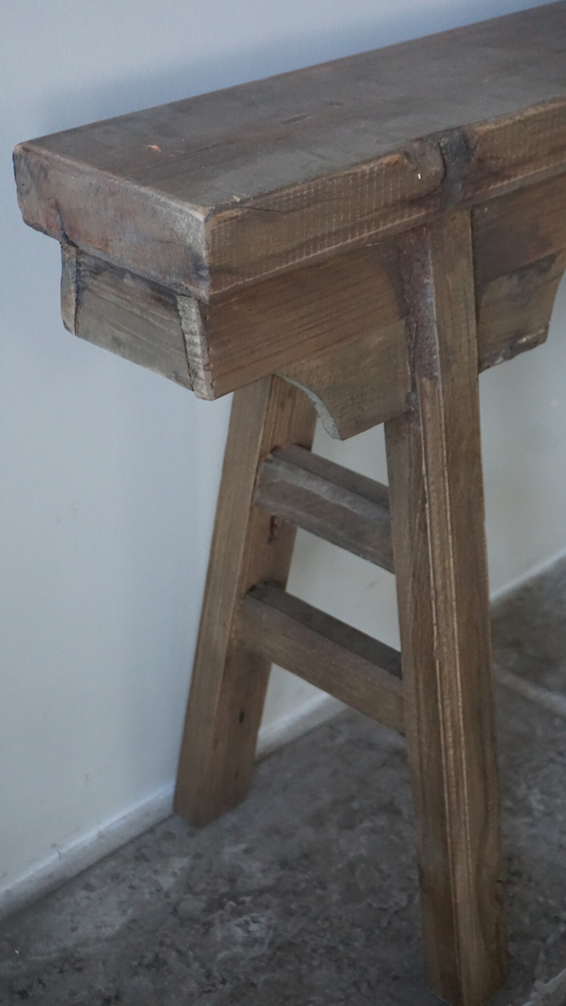 Rene Houtman Chinees Bankje | Oud Hout | H56 x B109 x D16 cm