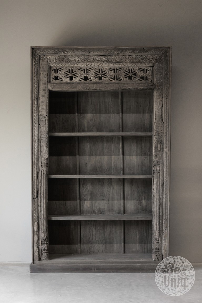Be-Uniq Oude Boekenkast | India | H277xB163xD45 cm