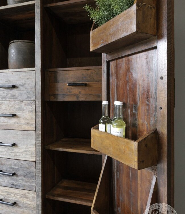 Be-Uniq Voorraadkast Pantry | Oud Hout | H220xB100xD45 cm