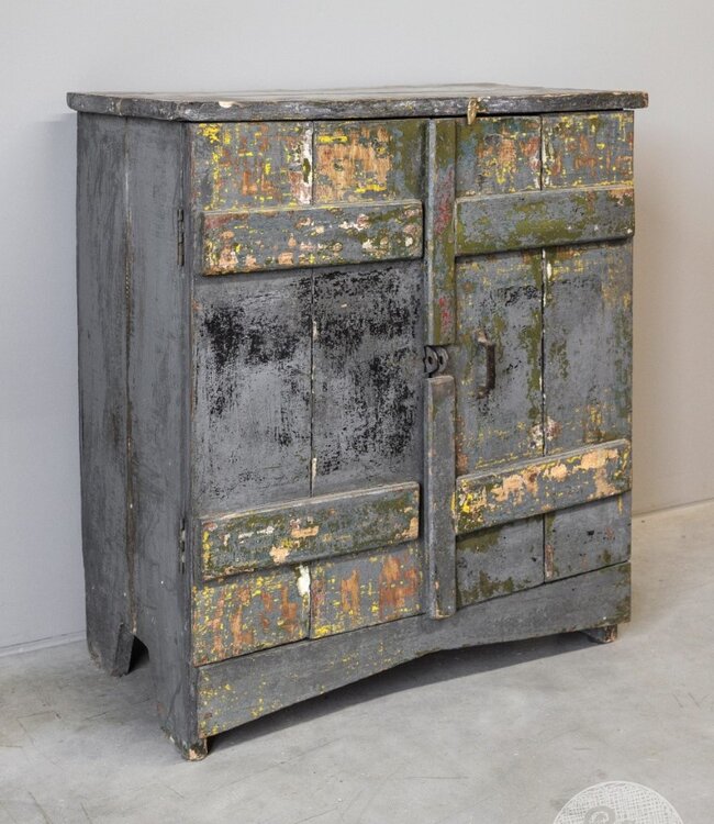 Be-Uniq Oud Industrieel Kastje | India | H78xB63xD34 cm