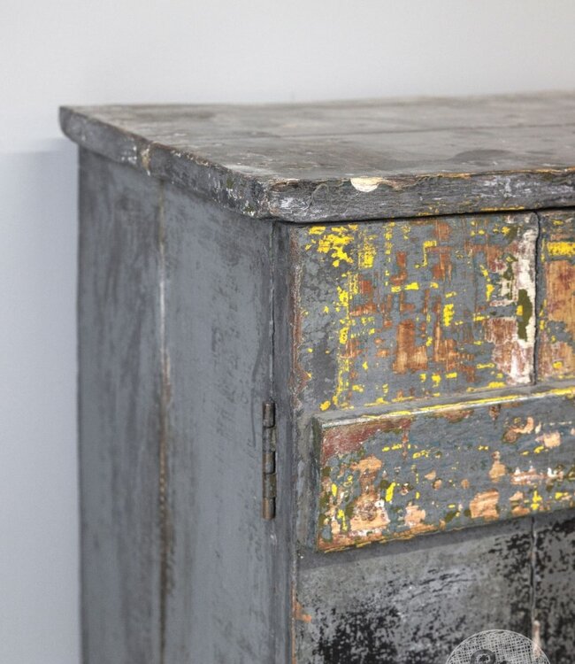 Be-Uniq Oud Industrieel Kastje | India | H78xB63xD34 cm