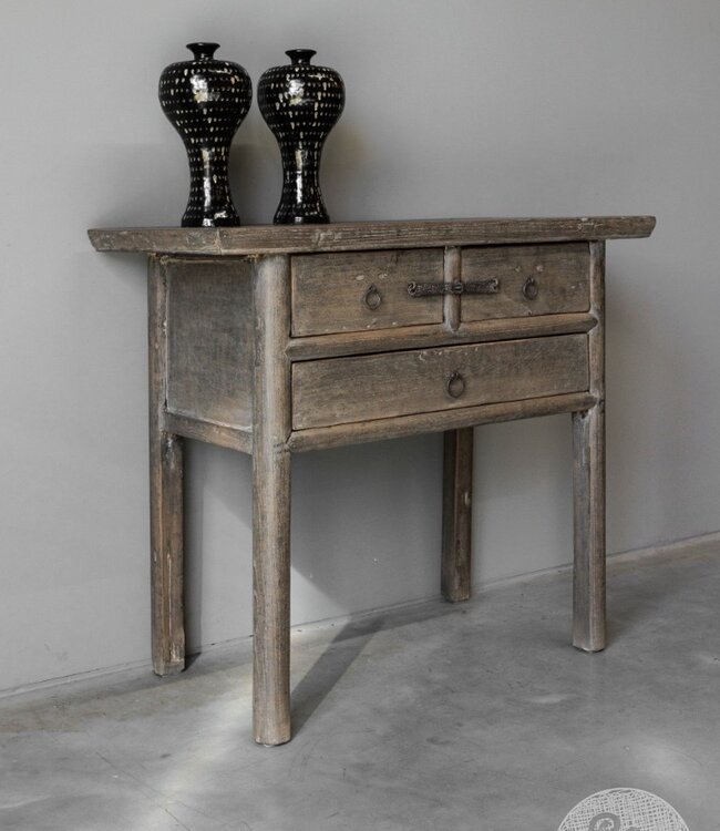 Be-Uniq Oude Haltafel | China | H81 x B91 x D46 cm