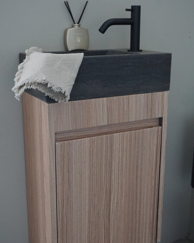Rene Houtman Japandi Zwevend Toiletmeubel | Geribbeld | H52 x B39,5 x D21,5 cm