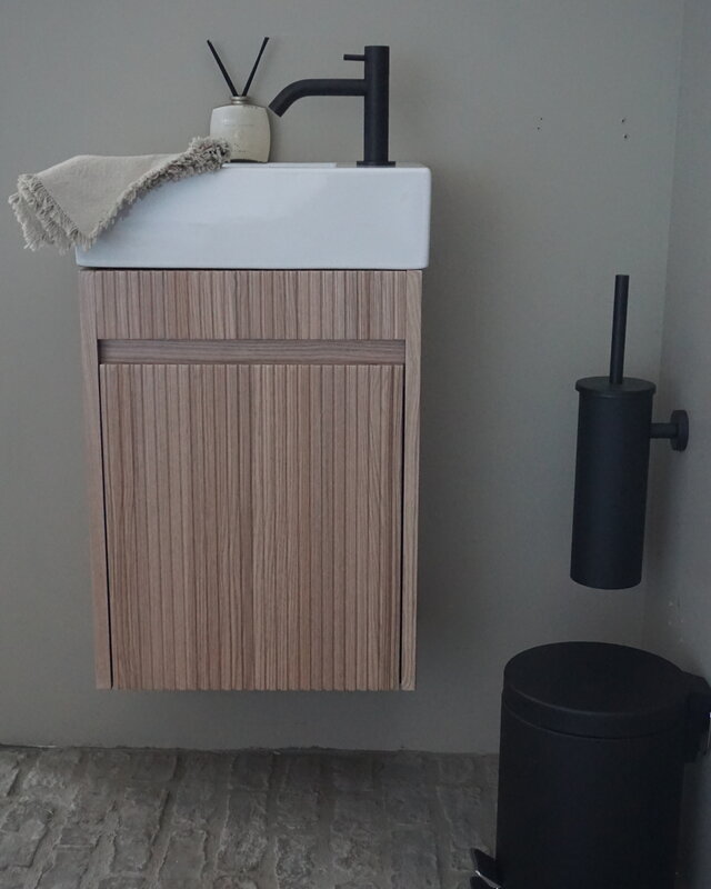 Rene Houtman Japandi Zwevend Toiletmeubel | Geribbeld | H52 x B39,5 x D21,5 cm