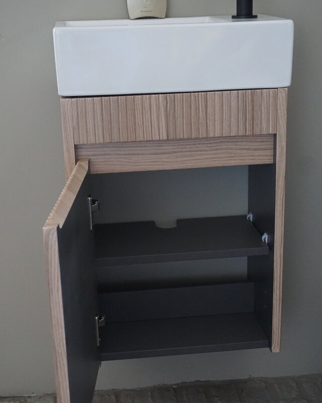Rene Houtman Japandi Zwevend Toiletmeubel | Geribbeld | H52 x B39,5 x D21,5 cm
