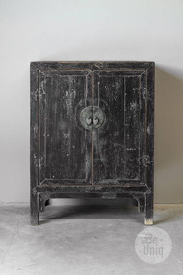 Be-Uniq Oud Kastje | China | H100 x B72 x D39 cm