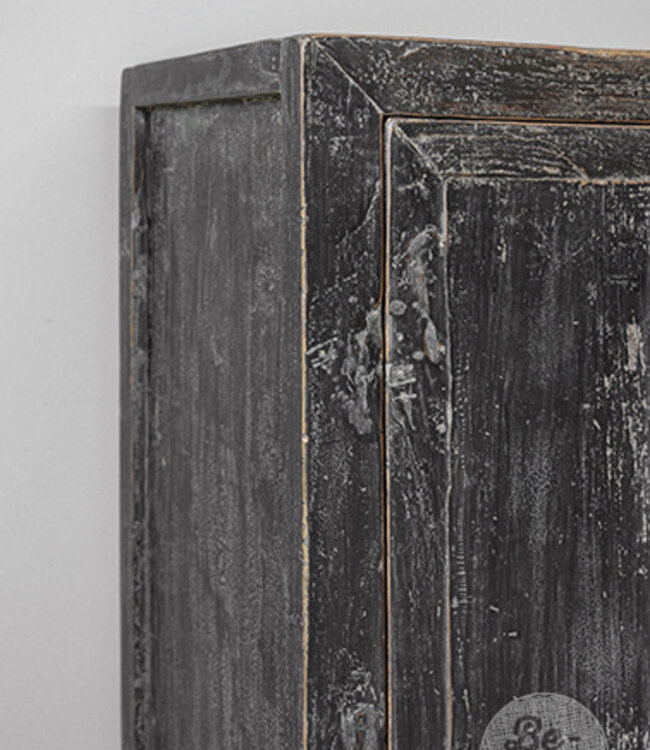 Be-Uniq Oud Kastje | China | H100 x B72 x D39 cm