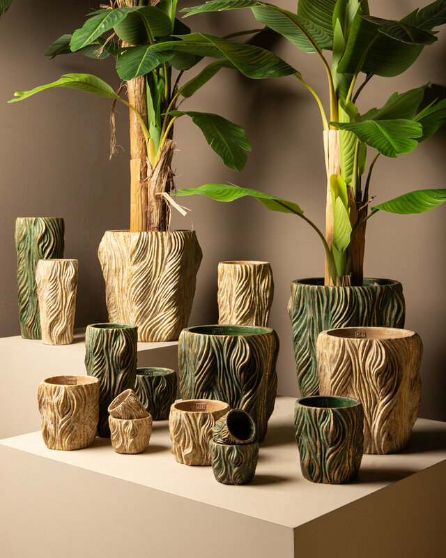 PTMD Alexio Crème ronde cementen pot met golvende lijnen 45x20 Cm