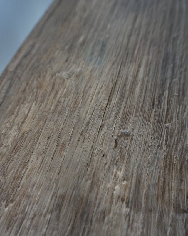 Rene Houtman Oud Eikenhouten Bankje | B80 x H45,5 x D30,5 cm