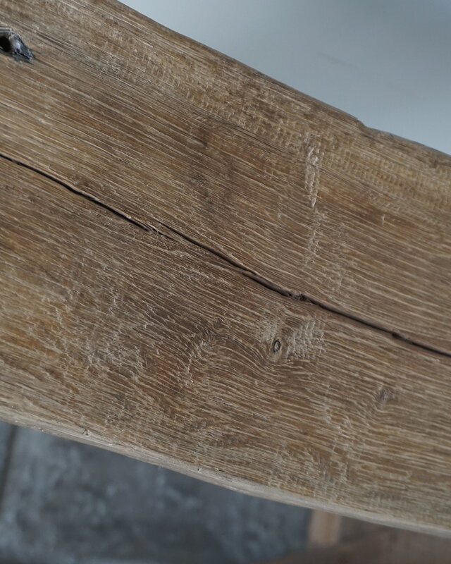 Rene Houtman Oud Eikenhouten Bankje | B80 x H45,5 x D30,5 cm