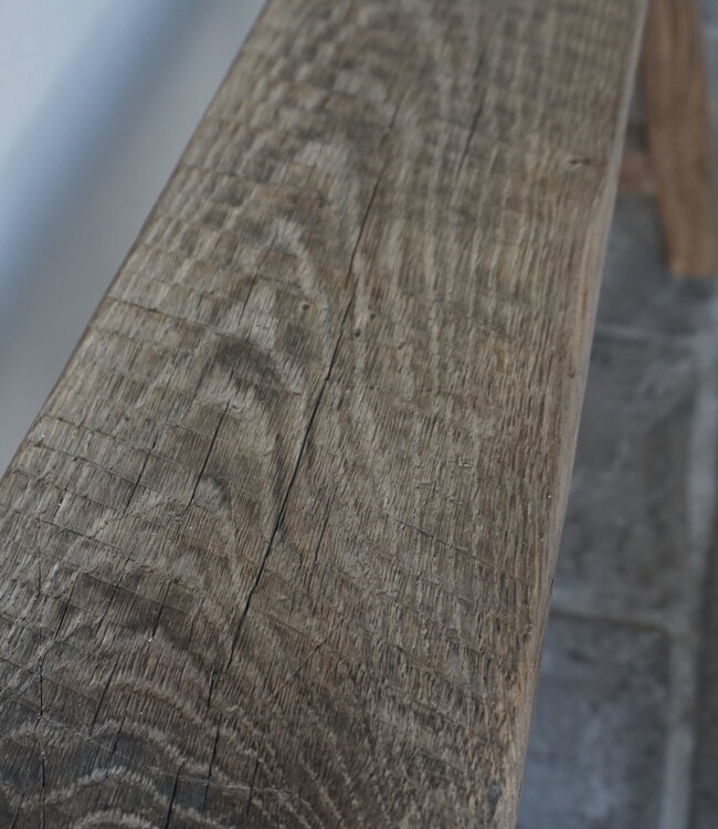 Rene Houtman Oud Eikenhouten Bankje | B80 x H46 x D30 cm