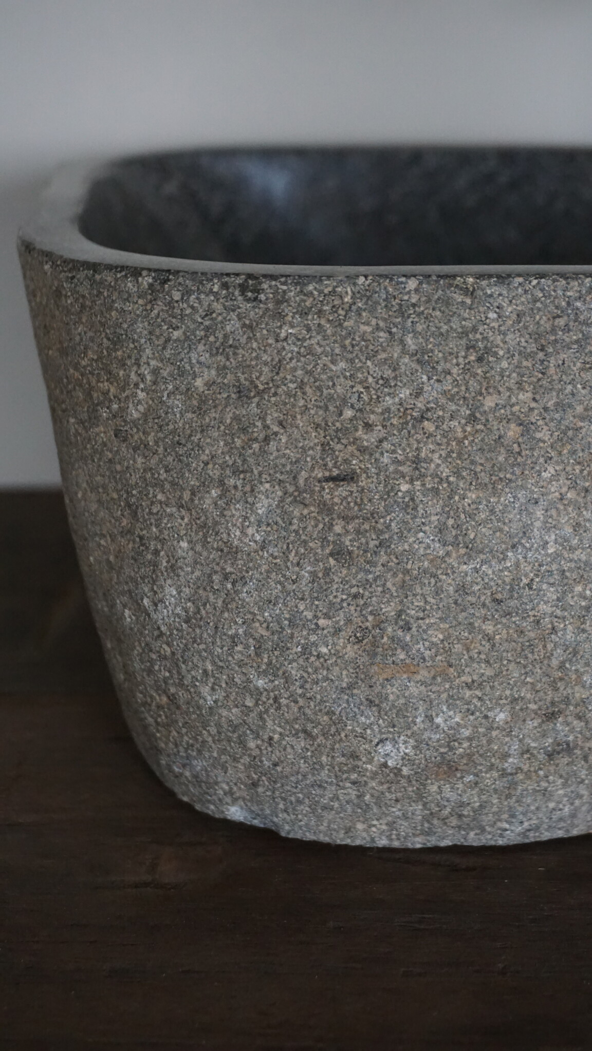 Rene Houtman Kleine Stenen Waskom + Spoelgat | H13 x B28 x D25 cm