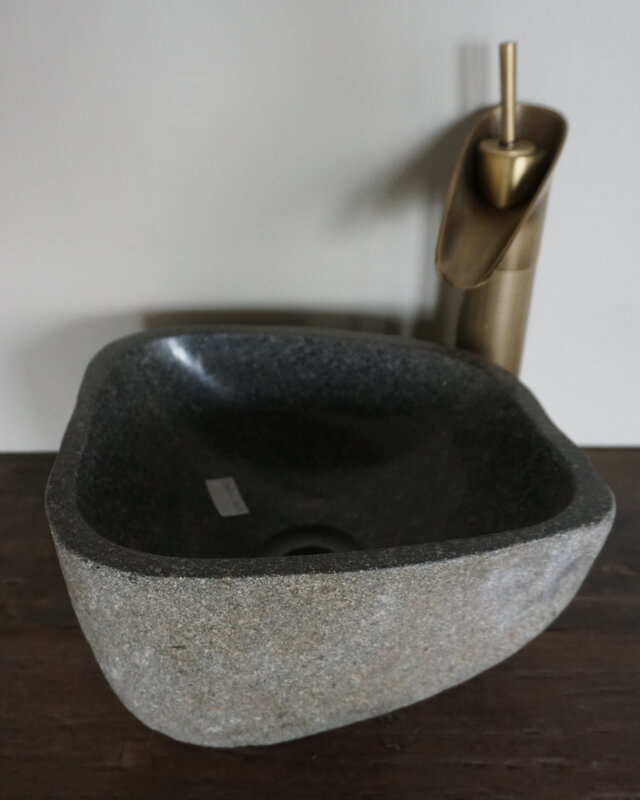 Rene Houtman Kleine Stenen Waskom + Spoelgat | H13 x B28 x D25 cm