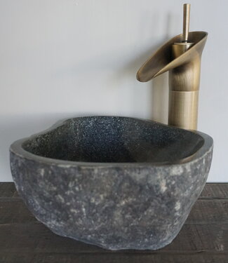 Rene Houtman Kleine Stenen Waskom + Spoelgat | H13,5 x B26 x D27 cm
