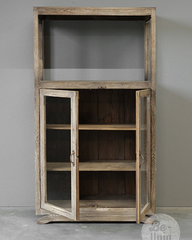 Be-Uniq Oude Vitrinekastje | Rustiek Verweerd | H152xB83xD38 cm