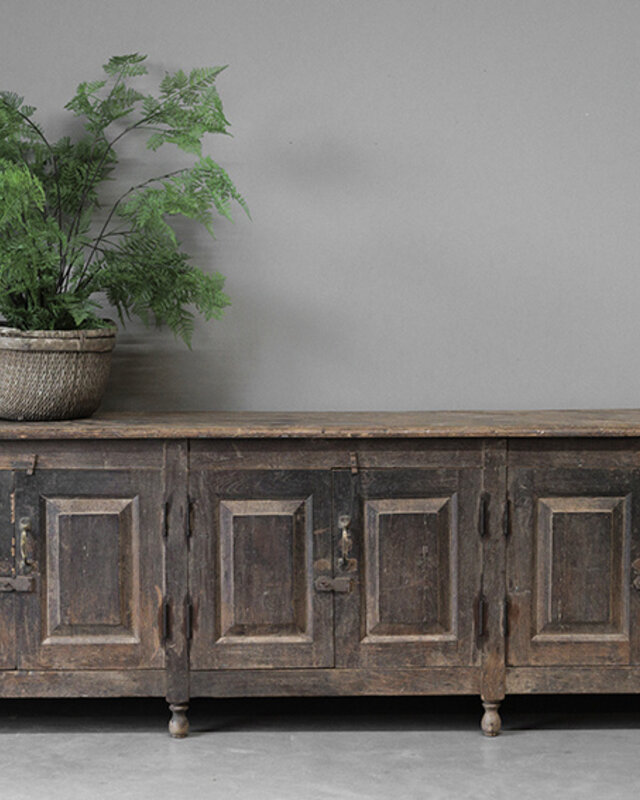 Be-Uniq Origineel Oud Dressoir | India | H74xB227xD45 cm
