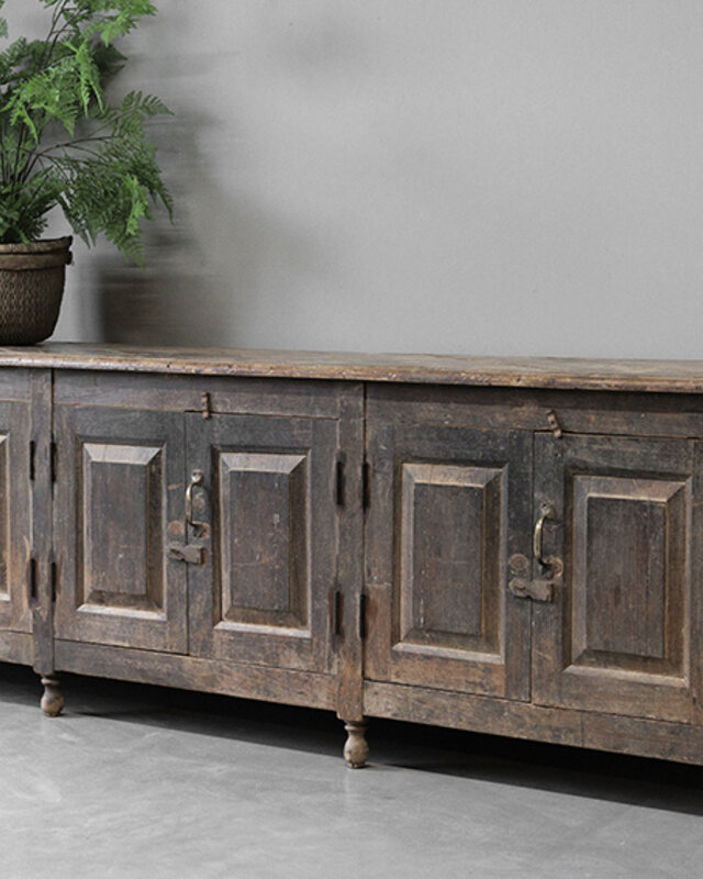 Be-Uniq Origineel Oud Dressoir | India | H74xB227xD45 cm