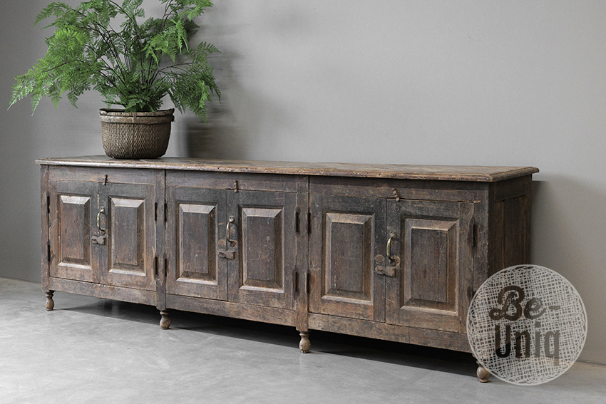 Be-Uniq Origineel Oud Dressoir | India | H74xB227xD45 cm