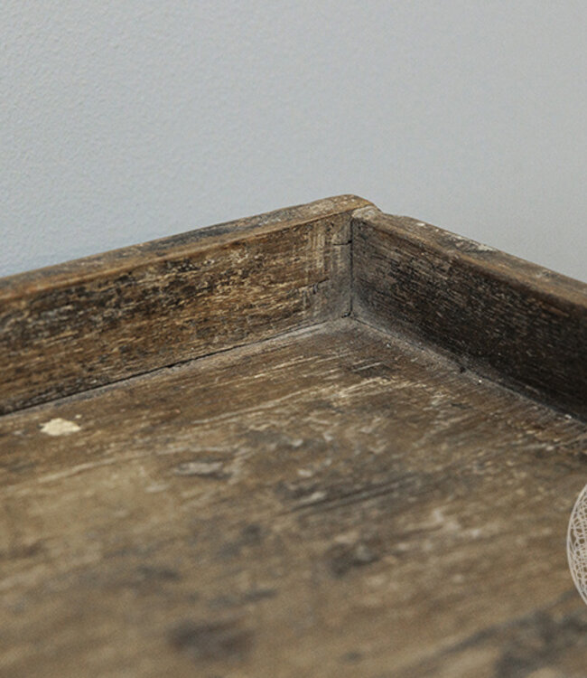 Be-Uniq Antiek Laag Kastje | India | H47xB117xD28 cm