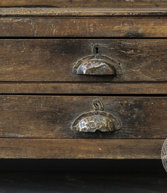 Be-Uniq Antiek Laag Kastje | India | H47xB117xD28 cm