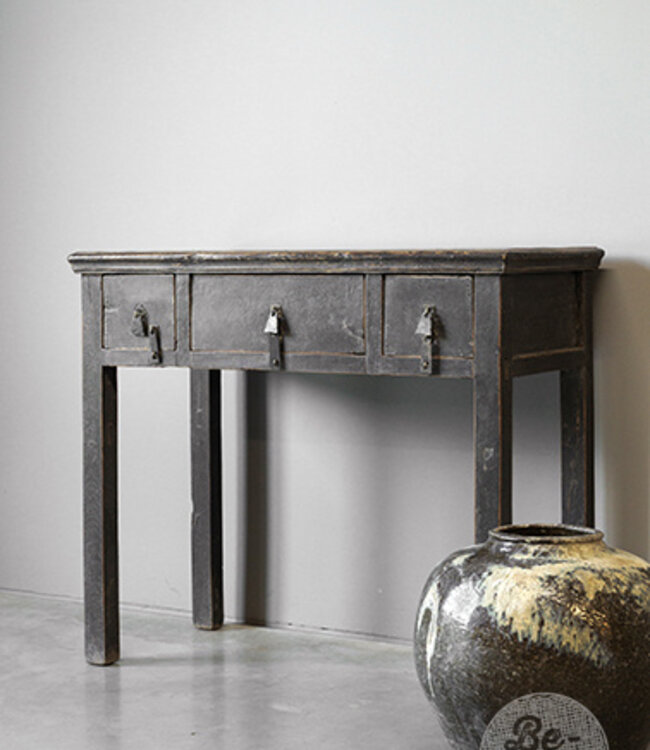 Be-Uniq Oude Haltafel | China | H83 x B94 x D46 cm