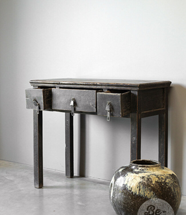 Be-Uniq Oude Haltafel | China | H83 x B94 x D46 cm