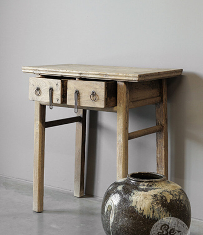 Be-Uniq Oude Haltafel | China | H85 x B80 x D45 cm