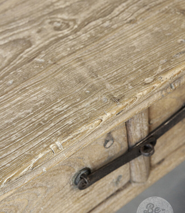 Be-Uniq Oude Haltafel | China | H85 x B80 x D45 cm