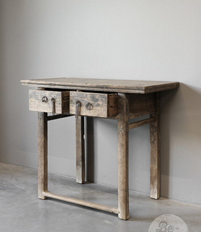 Be-Uniq Oude Haltafel | China | H84 x B96 x D50 cm