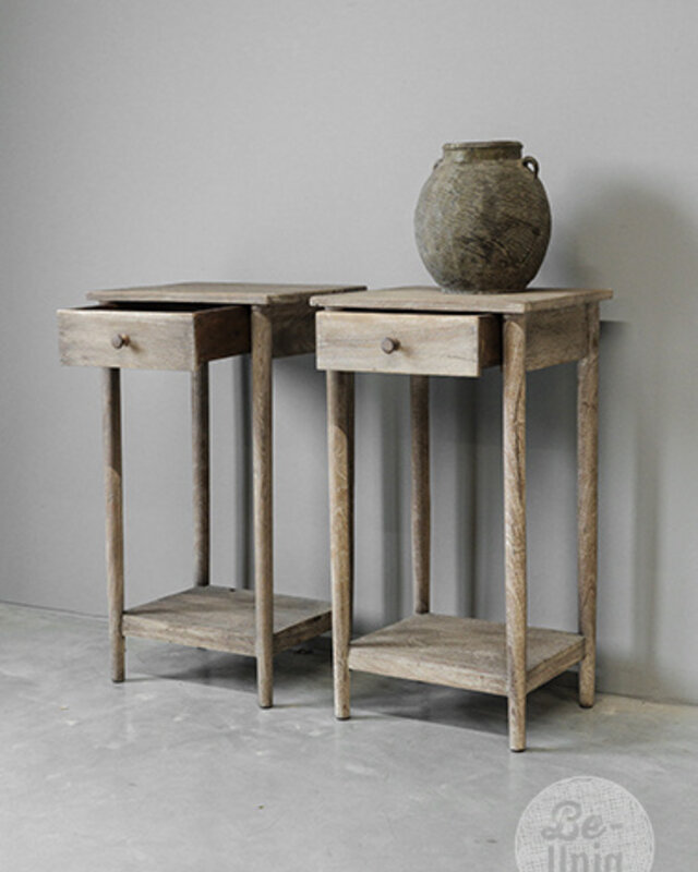 Be-Uniq Bijzettafel Oud Teak | Rustiek Verweerd | H76xB41xD35 cm
