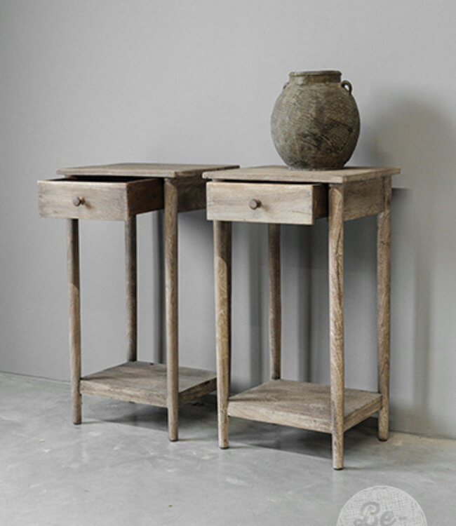 Be-Uniq Bijzettafel Oud Teak | Rustiek Verweerd | H76xB41xD35 cm