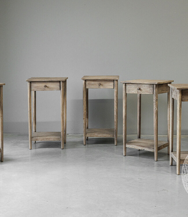Be-Uniq Bijzettafel Oud Teak | Rustiek Verweerd | H76xB41xD35 cm