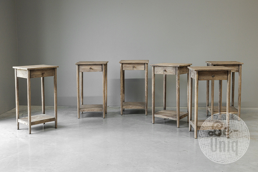 Be-Uniq Bijzettafel Oud Teak | Rustiek Verweerd | H76xB41xD35 cm