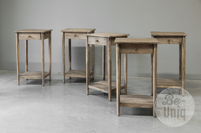 Be-Uniq Bijzettafel Oud Teak | Rustiek Verweerd | H76xB41xD35 cm