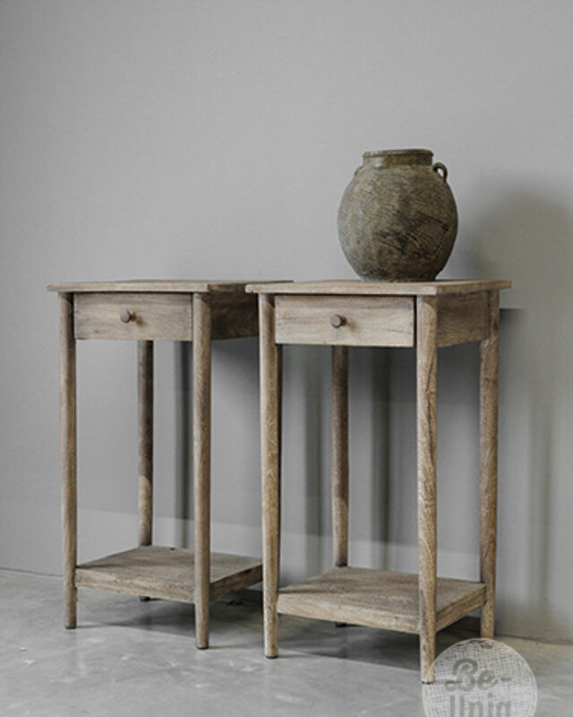 Be-Uniq Bijzettafel Oud Teak | Rustiek Verweerd | H76xB41xD35 cm