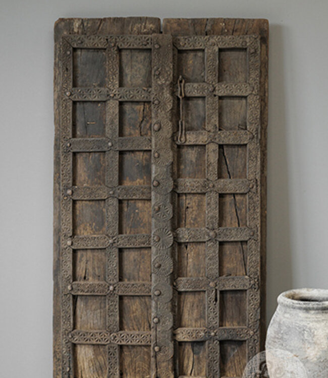 Be-Uniq Oude Deur | Bruin | India | H164 x B97 x D7 cm