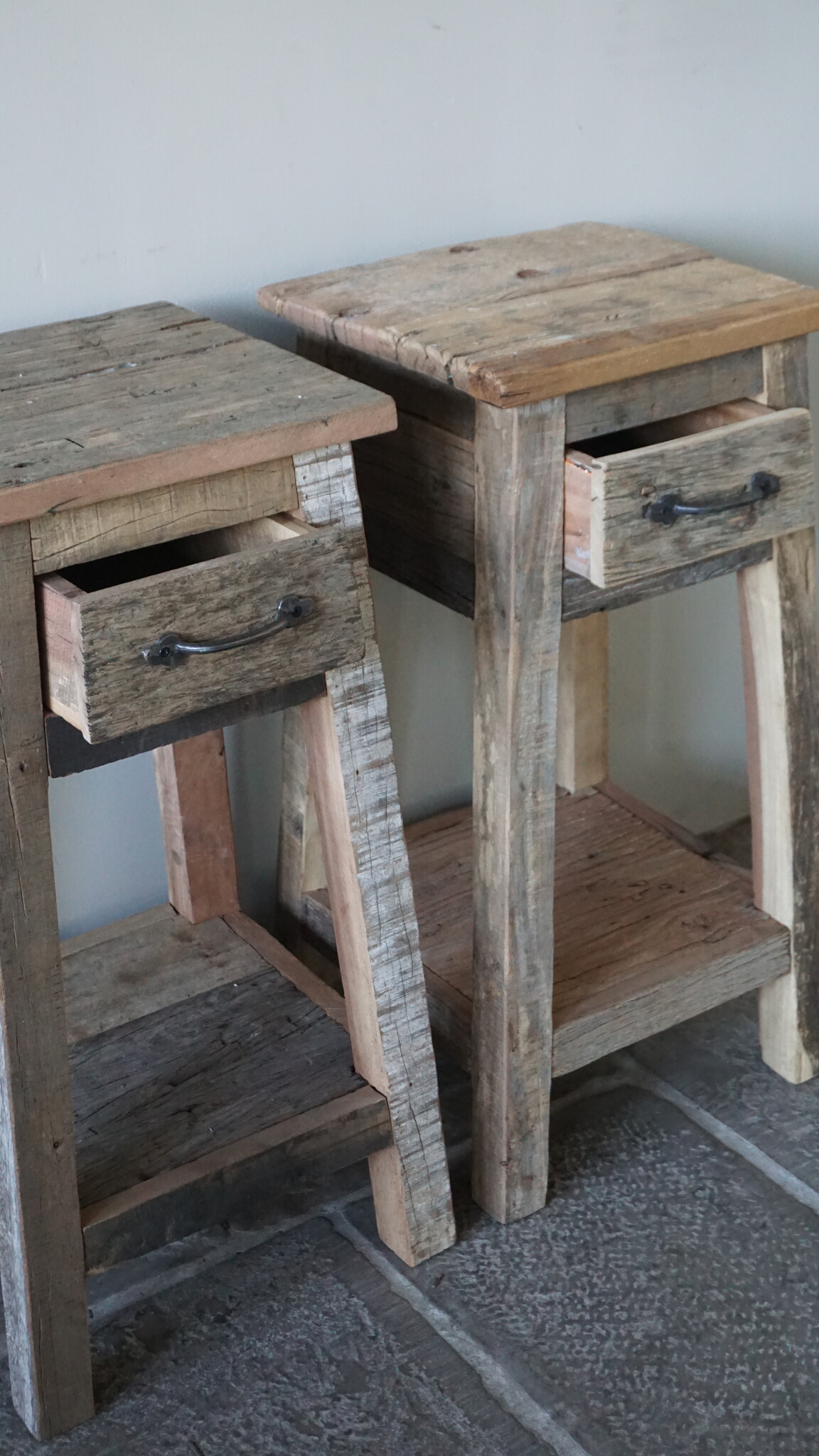 Rene Houtman Bijzettafel/Nachtkastje Truckwood | Set Van 2 | H76xB38xD39,5 cm