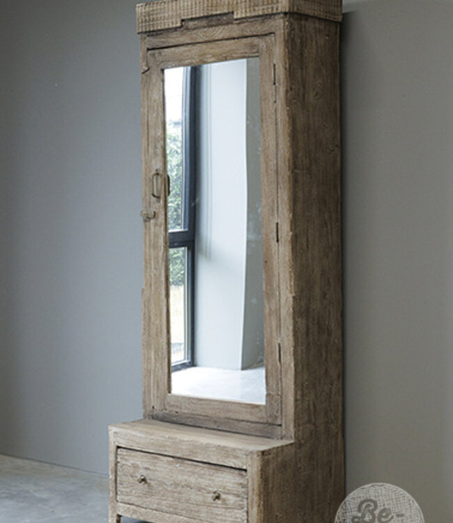 Be-Uniq Oude Spiegelkast | Rustiek Verweerd | H198xB71xD54 cm
