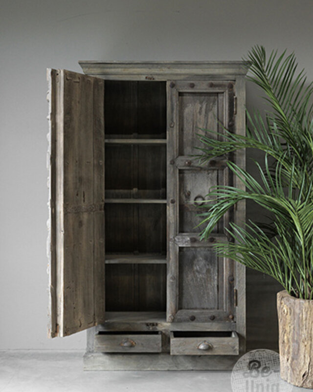 Be-Uniq Oude Kast | India | H186 x B105 x D38 cm