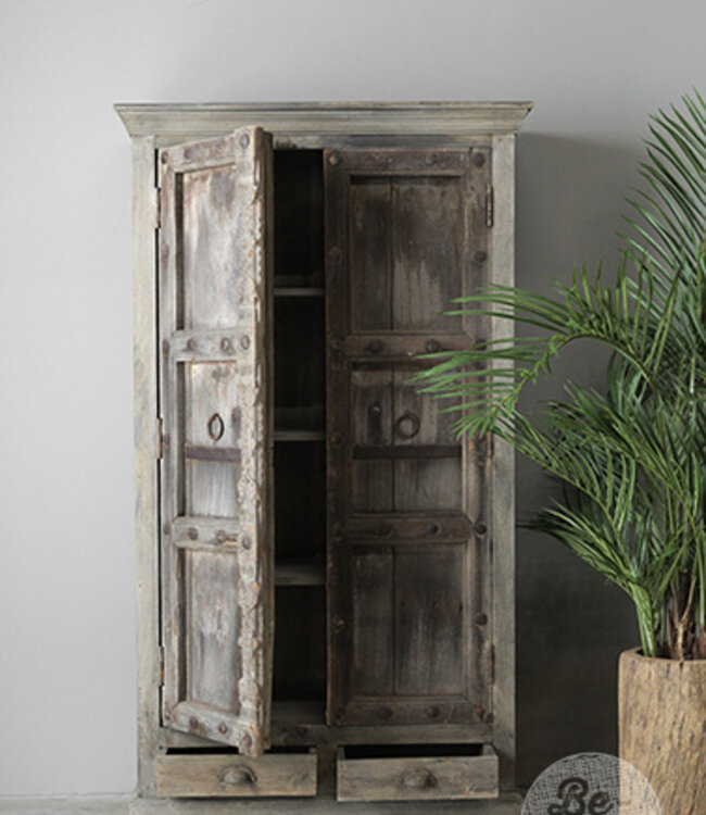 Be-Uniq Unieke Oude Kast | India | H186 x B105 x D38 cm