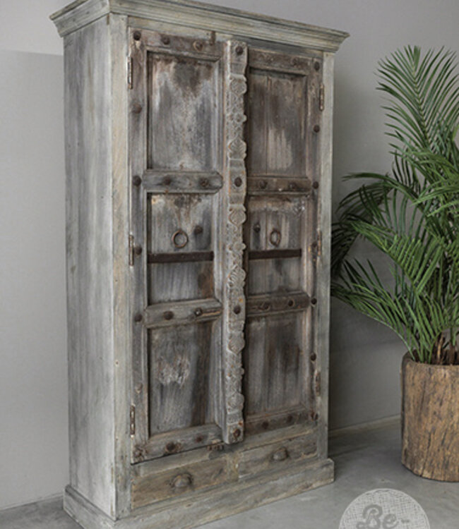Be-Uniq Unieke Oude Kast | India | H186 x B105 x D38 cm