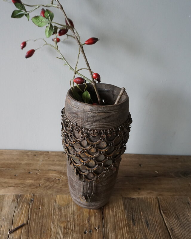Rene Houtman Nepalese Houten Pot | Incl. Ketting | H28 x D14 cm
