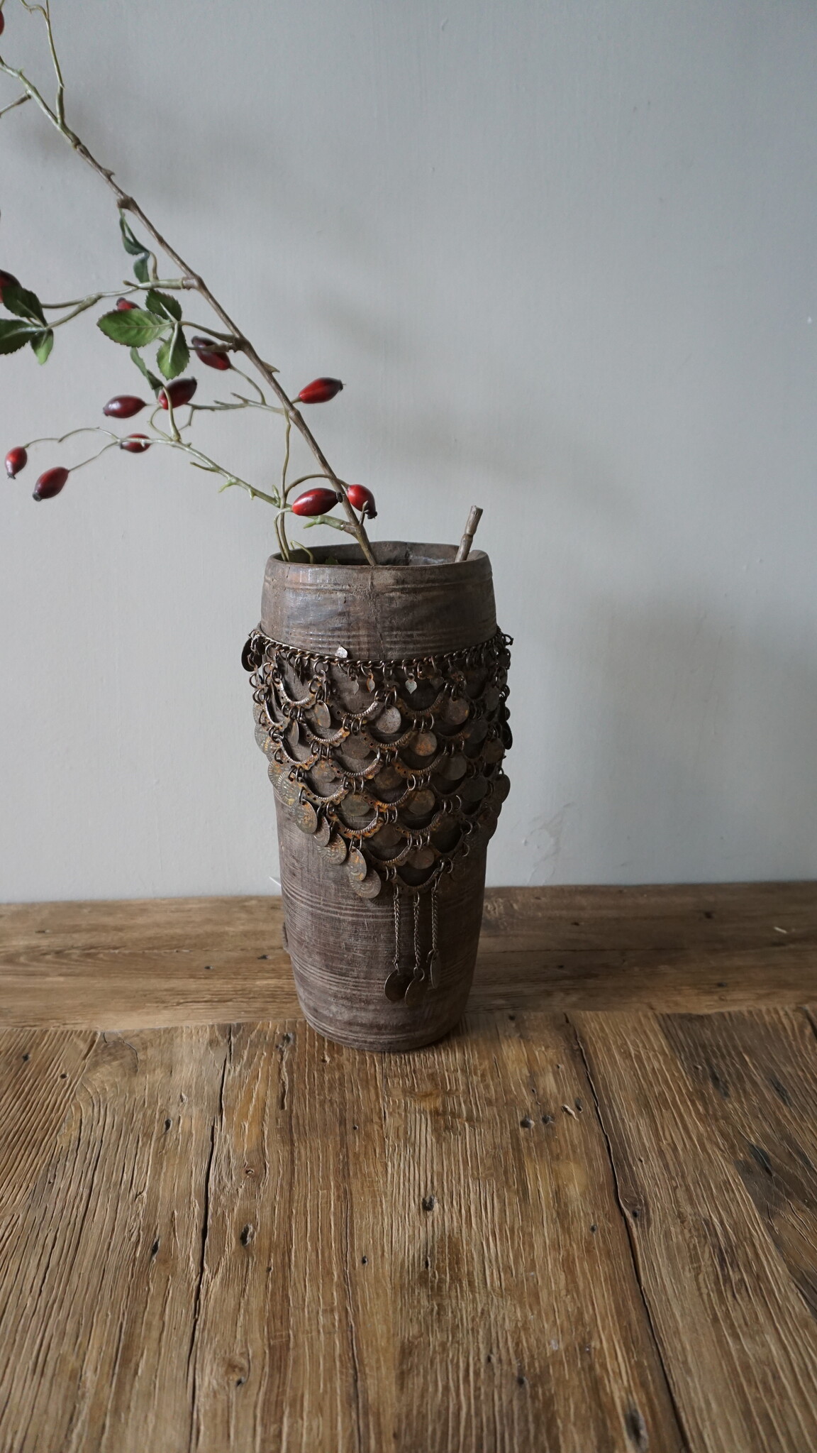 Rene Houtman Nepalese Houten Pot | Incl. Ketting | H28 x D14 cm