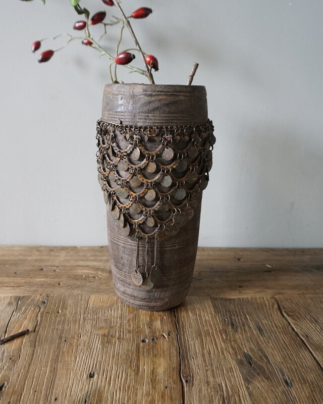 Rene Houtman Nepalese Houten Pot | Incl. Ketting | H28 x D14 cm