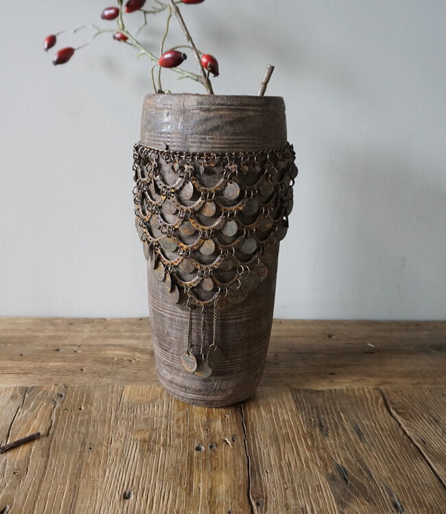Rene Houtman Nepalese Houten Pot | Incl. Ketting | H28 x D14 cm