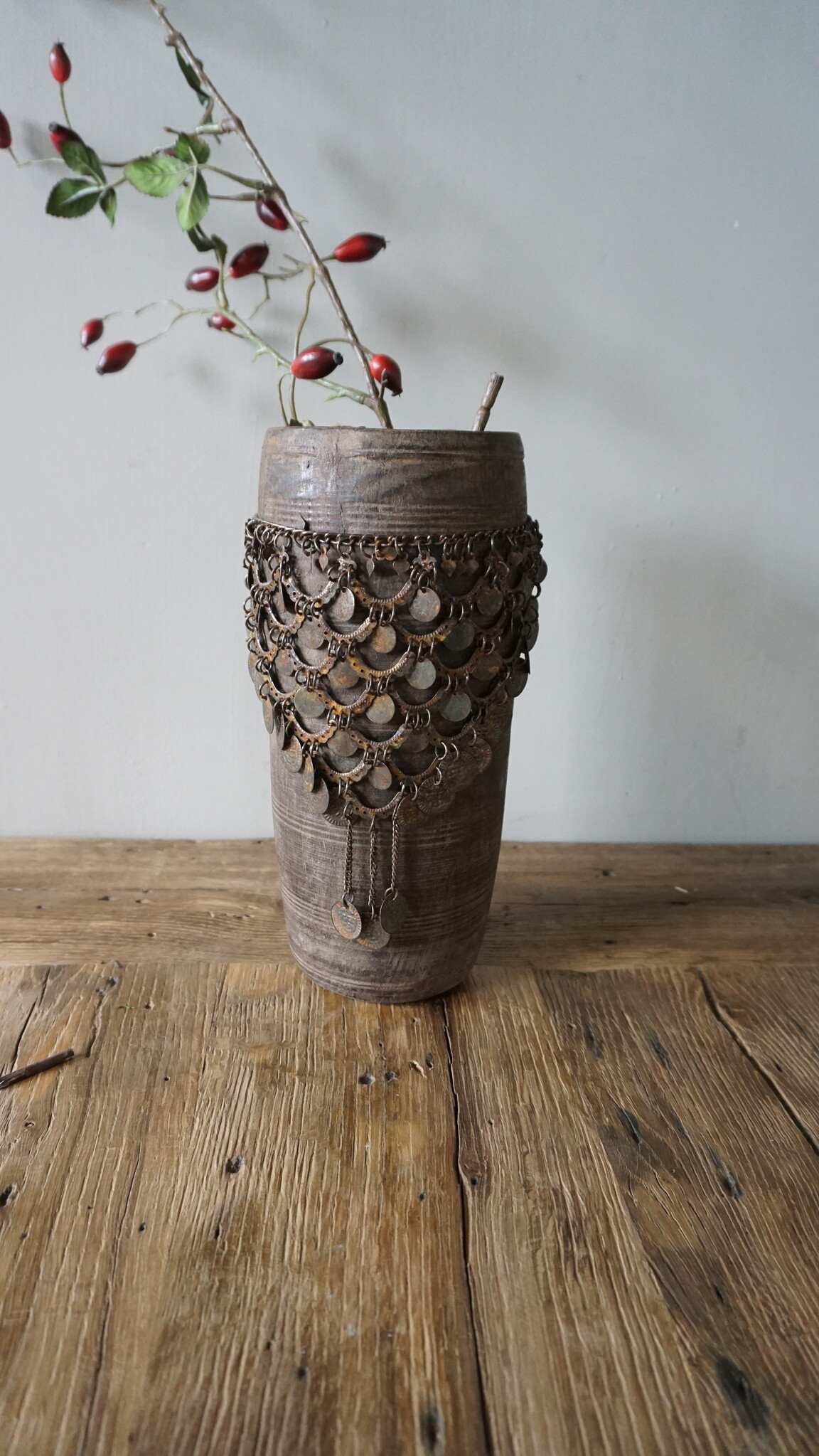 Rene Houtman Nepalese Houten Pot | Incl. Ketting | H28 x D14 cm